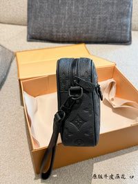 Pochette Kasai Pouch
