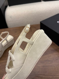 26S Platform Sandals