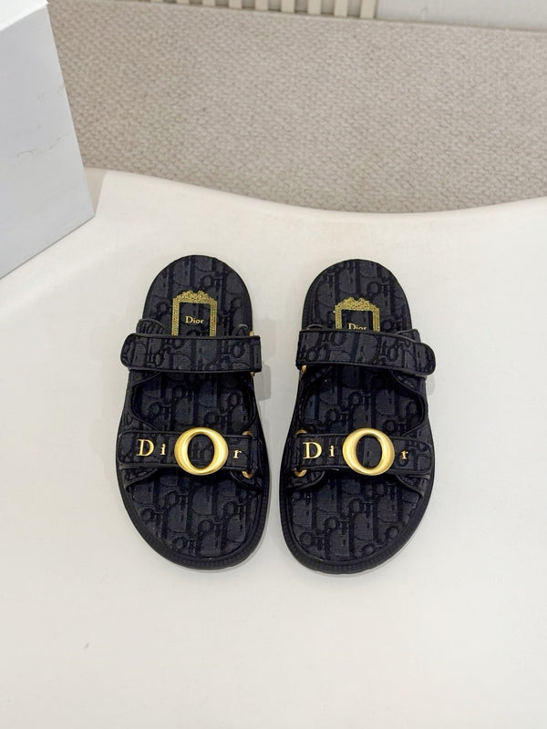 D-Sand Sandals