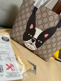 Supreme Tote