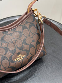 Laurel Small Shoulder Bag