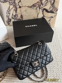 Classic Flap Bag Lambskin