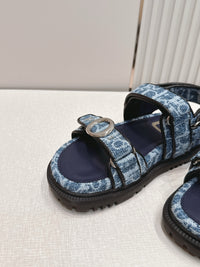 Dioract Sandals