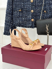 Donna Wedge Sandals