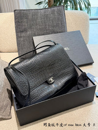 Maxi Flap Bag