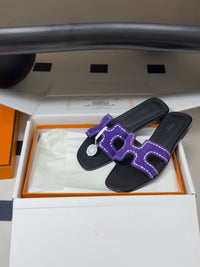 Oasis Sandal
