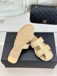 26M Leather Mules