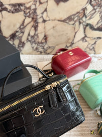 Top Handle Long Vanity Case