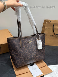 City Tote Bag
