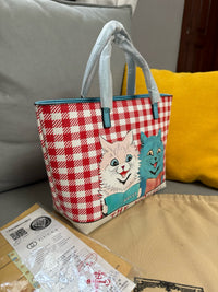 Supreme Tote