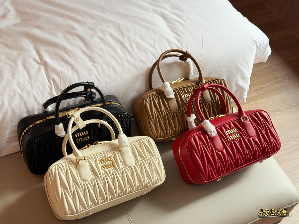 Matelassé Leather Top-Handle Bag