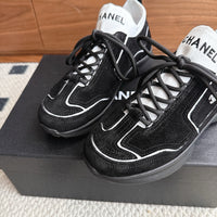 26A Logo Trainers