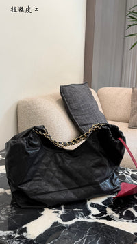 26B Hobo Bag