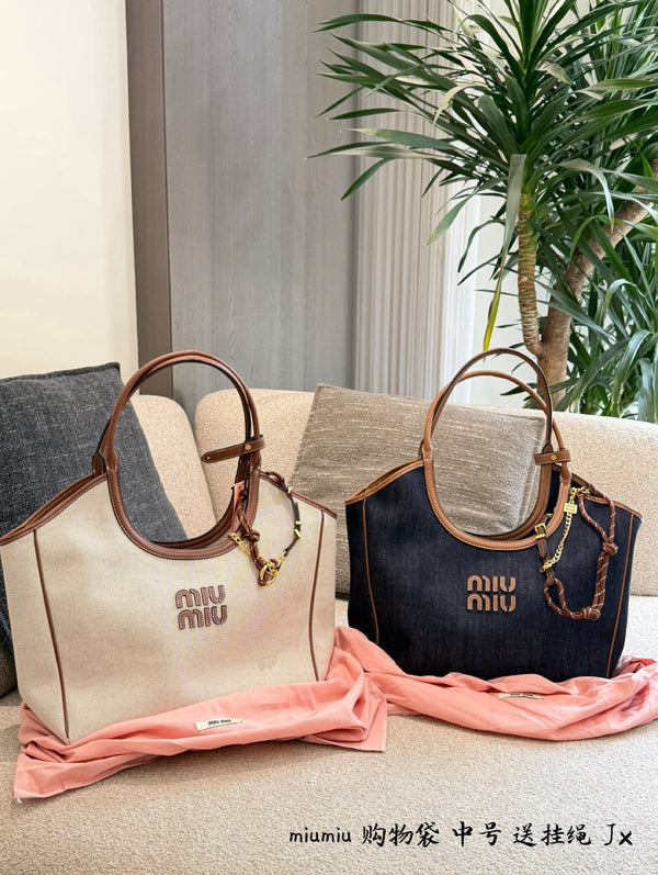 Ivy Tote Bag