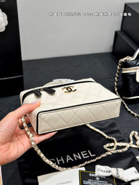 Vanity Case Bag