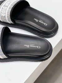 Dway Slides