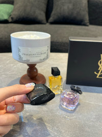 Signature Fragrance Discovery Set