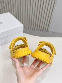 Dioract Sandals