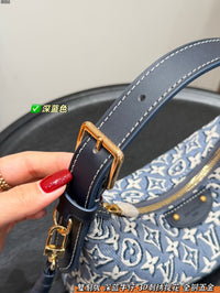 Pochette Hills Pouch