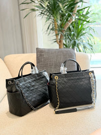 Pocket Tote Bag