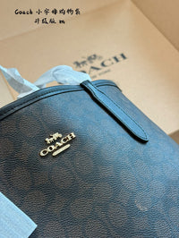 City Tote Bag
