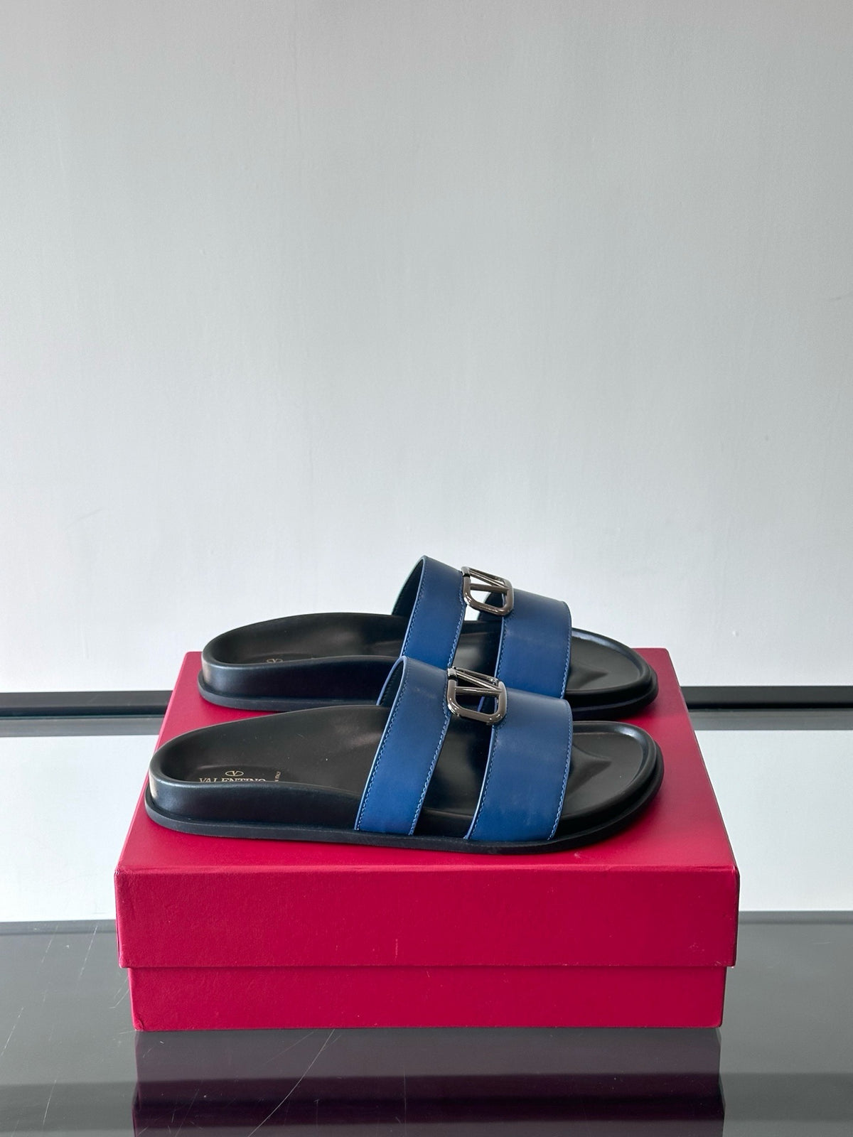 Garavani VLogo Calf Leather Slides