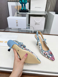 26S Slingback Pumps