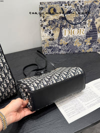 Promenade Shopping Bag
