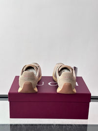 Tempo Sneakers