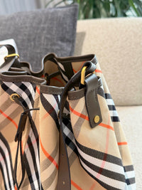 Check Drawstring Cotton Bucket Bag