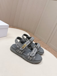 Dioract Sandals