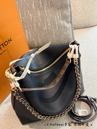 Multipass Bag