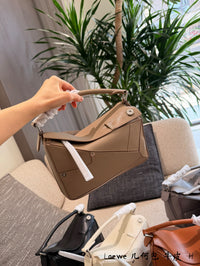 Puzzle Panta Top Handle Bag