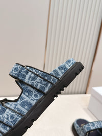 Dioract Sandals
