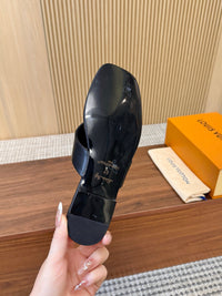 Mare Flat Thong Sandals