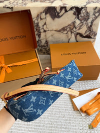 Nano Frivole Bag