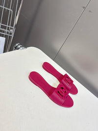 DG Cutout Slides
