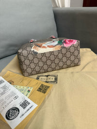 Supreme Tote