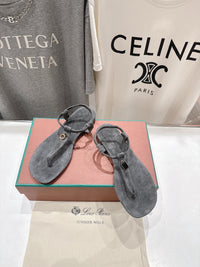 Mindil Suede Sandals