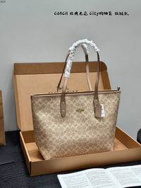 City Tote Bag