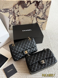 Classic Flap Bag Lambskin