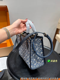 OnTheGo Bag