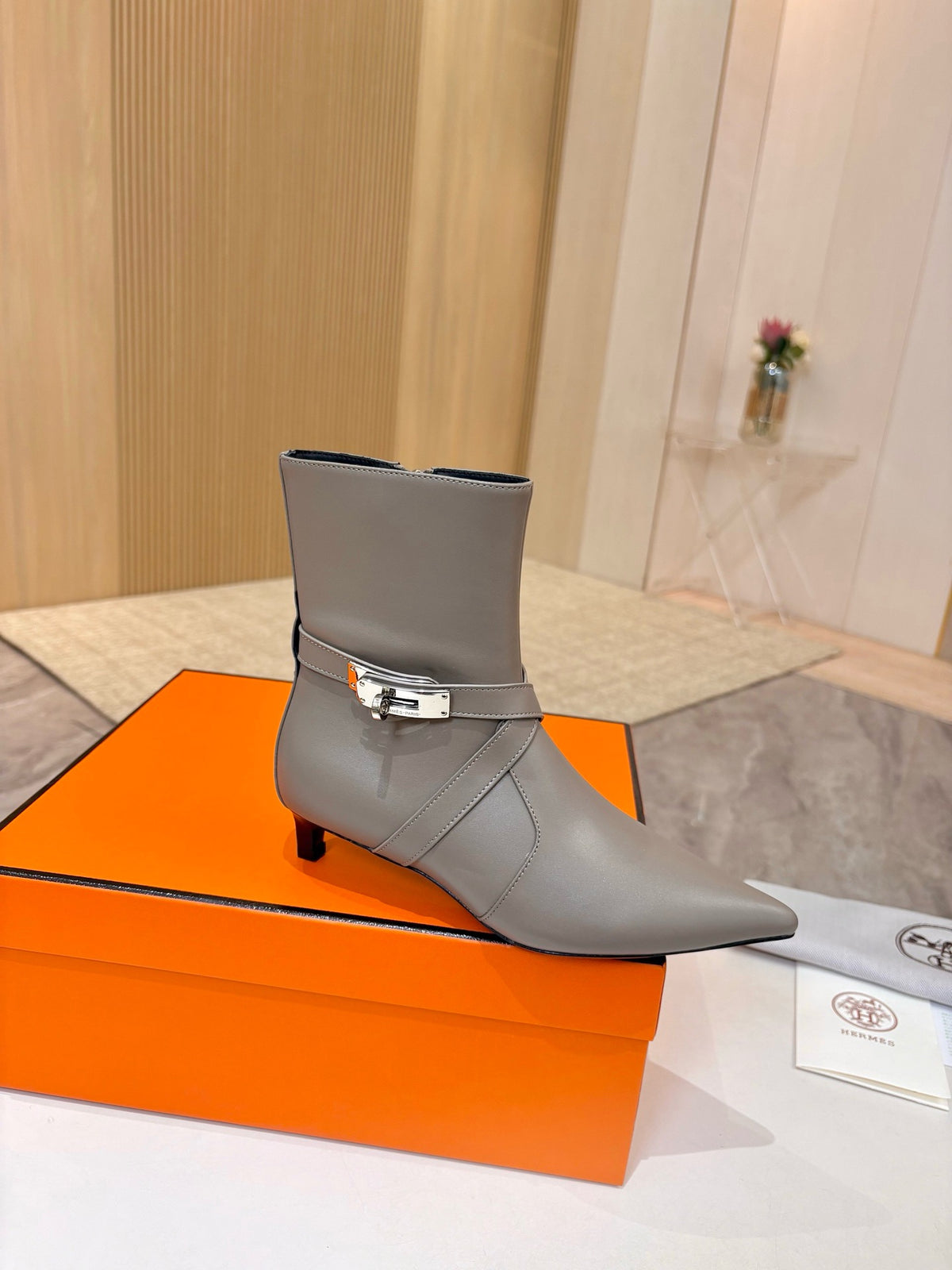 Nice 40 Ankle Boots