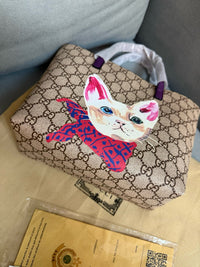 Supreme Tote