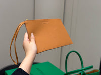 Parakeet Arco Tote