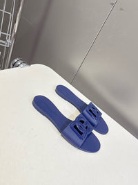 DG Cutout Slides