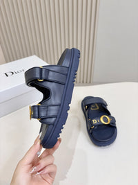 Dioract Sandals