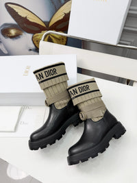 D-Major Boots
