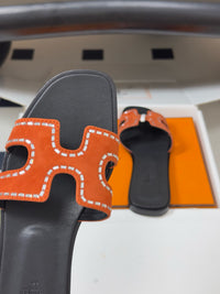Oasis Sandal