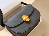 Médaillon Flap Bag